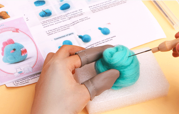 First Time Needle Felting Project: Cute Animal Kit - Image 16