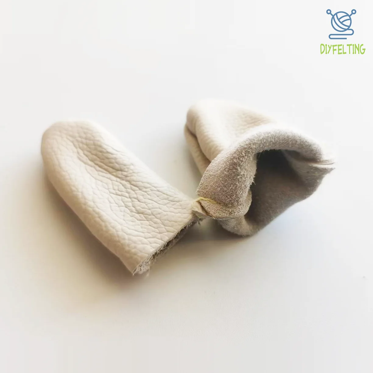 Needle Felting Leather Finger Protector - Ideal for DIY Felting & Finger Safety - Image 5