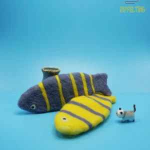 2-Pack Felting Fish Squeaky Cat Toy Kit | Handmade Catnip Toy with Bell or Meow Sound