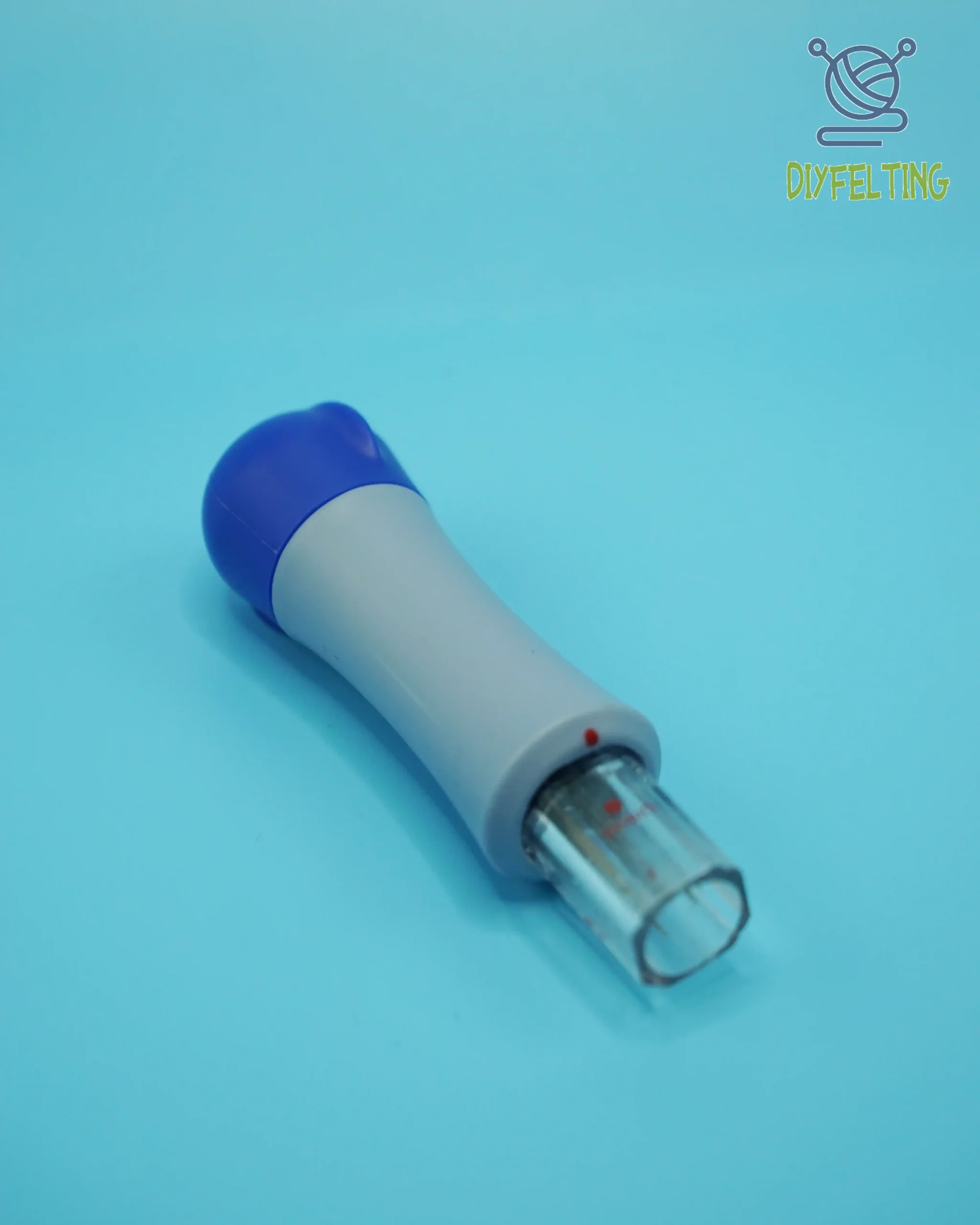 Felting Needle Tool with 7 Needles | Spring-Action Pen with Safety Guard - Image 3