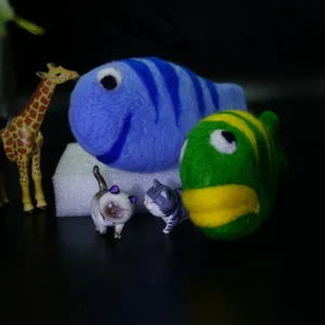 2-Pack Felting Fish Squeaky Cat Toy Kit | Handmade Catnip Toy with Bell or Meow Sound